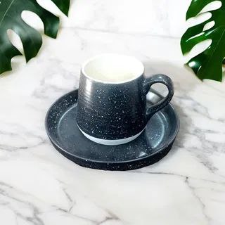 فنجان و نعلبکی مارک دنی هوم وارداتی ساخت چین جنس سرامیک