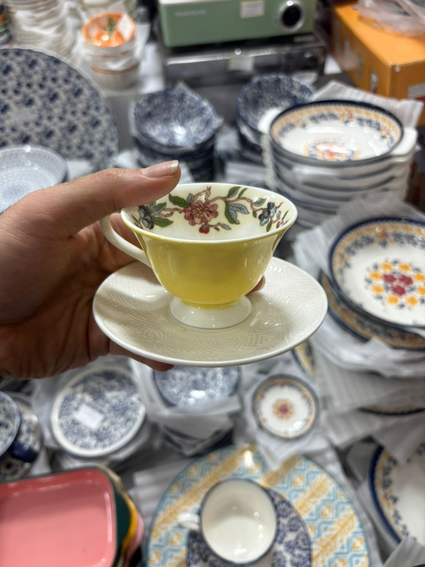 فنجان و نعلبکی قهوه خوری وارداتی ساخت چین جنس سرامیک و چینی ست ۶ نفره