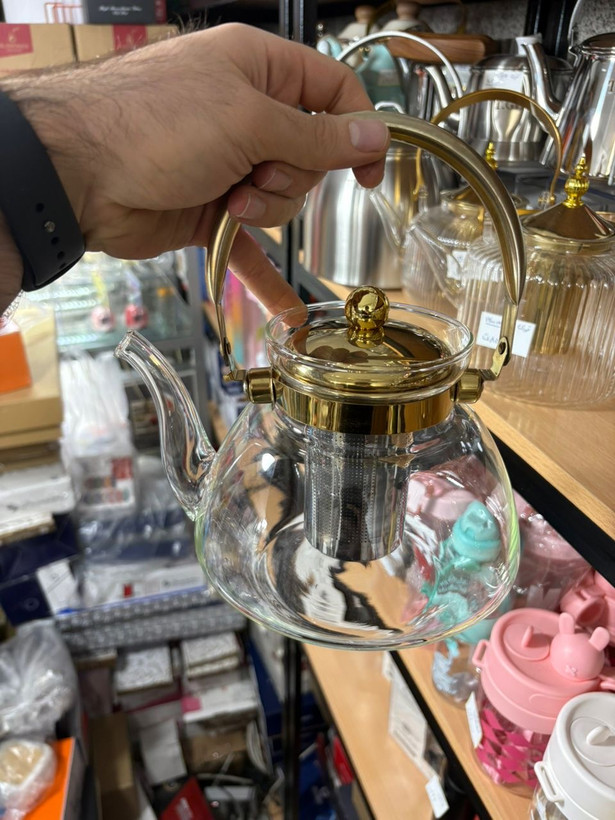قوری وارداتی ساخت چین جنس پیرکس شعله مسقیم گنجایش ۱۶۰۰ میل