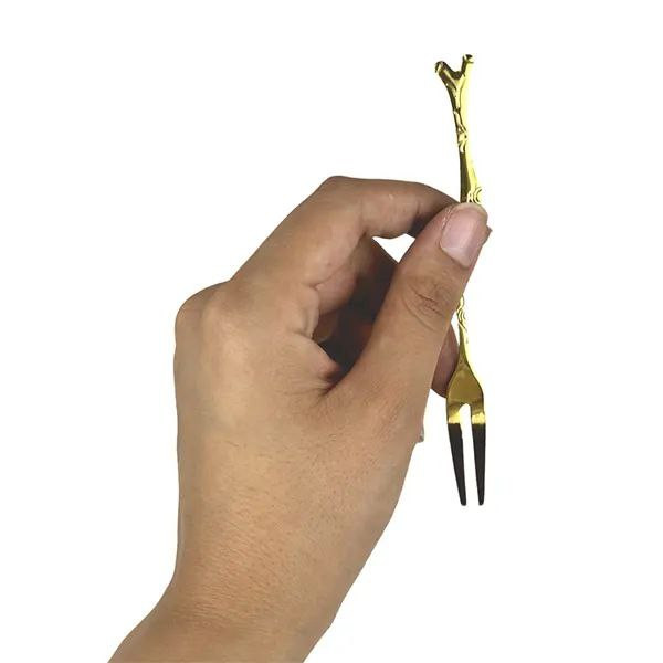 چنگال دسر وارداتی ساخت چین مدل کوچک طرح شاخه طلائی جنس استیل درجه یک