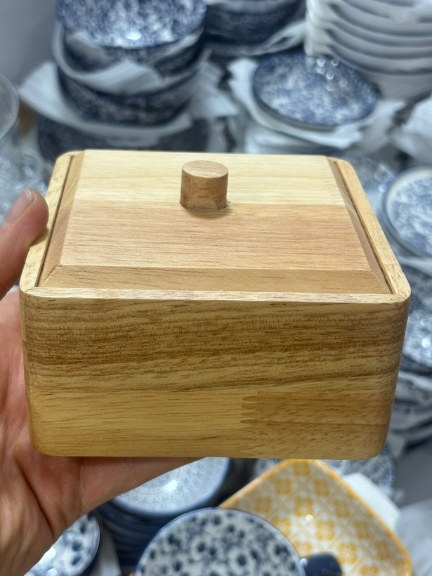 شکلات خوری نقلی طرح مربع جنس چوب رابر درجه یک ضلع ۱۲ و ارتفاع ۶ سانت