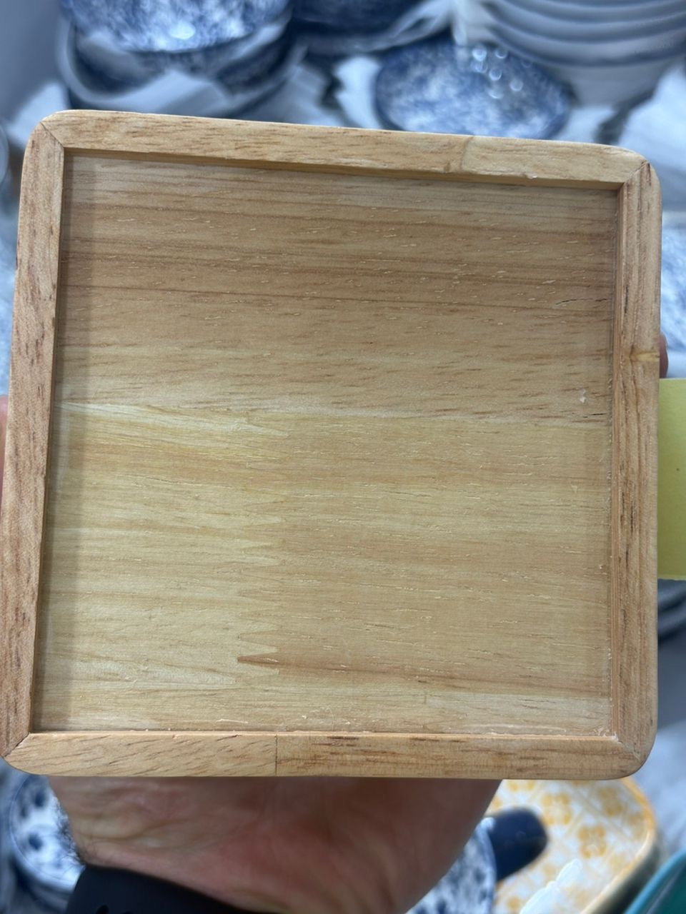 شکلات خوری نقلی طرح مربع جنس چوب رابر درجه یک ضلع ۱۲ و ارتفاع ۶ سانت