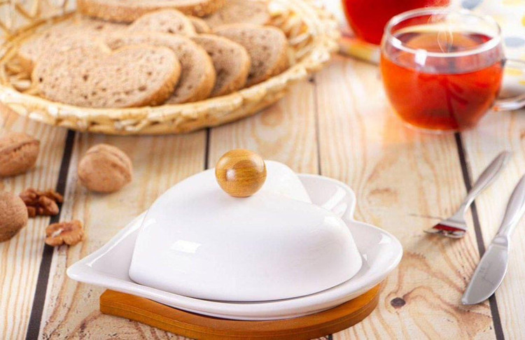 کره خوری مدل قلبی جنس سرامیک و زیره چوب راش