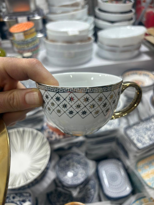فنجان و نعلبکی چینی با کیفیت ساخت ایران طلایی تعداد ۶ عدد