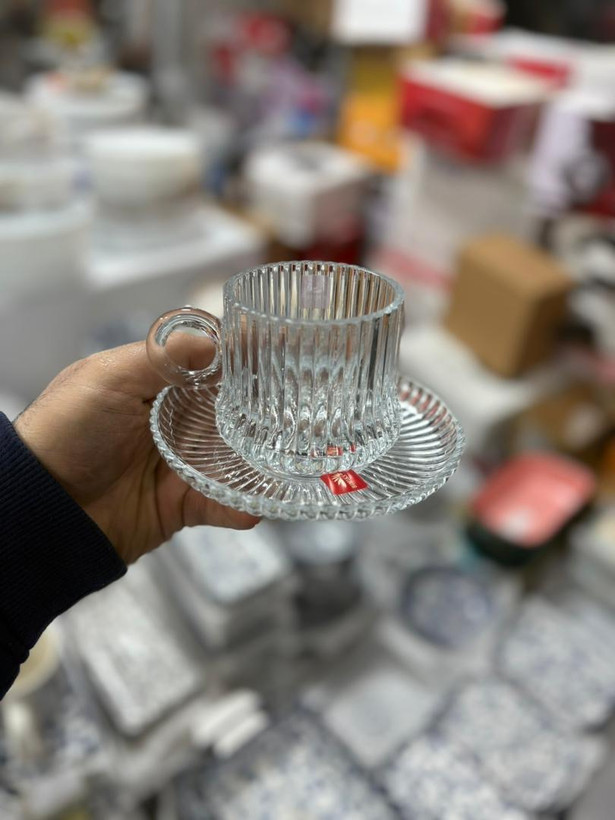فنجان و نعلبکی چایخوری جنس بلور مارک بیمیکس ساخت ایران طرح راه دار