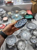 مزه خوری کشکولی مارک دنی پلاس وارداتی ساخت چین طرح گل برجسته جنس چینی سرامیک