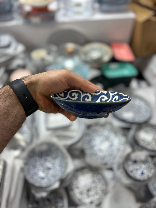 مزه خوری کشکولی مارک دنی پلاس وارداتی ساخت چین طرح گل برجسته جنس چینی سرامیک