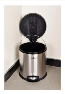 سطل زباله ۵ لیتر یونیک کد UN-4410 جنس بیرون استیل داخل پلاستیک درجه یک