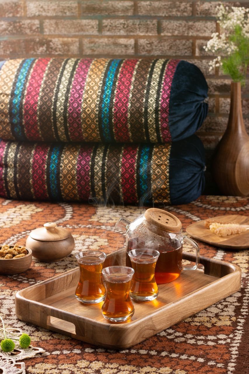 سینی مستطیل دسته دار بزرگ چوب گردو مارک آماهوم طرح فنیس کیفیت عالی